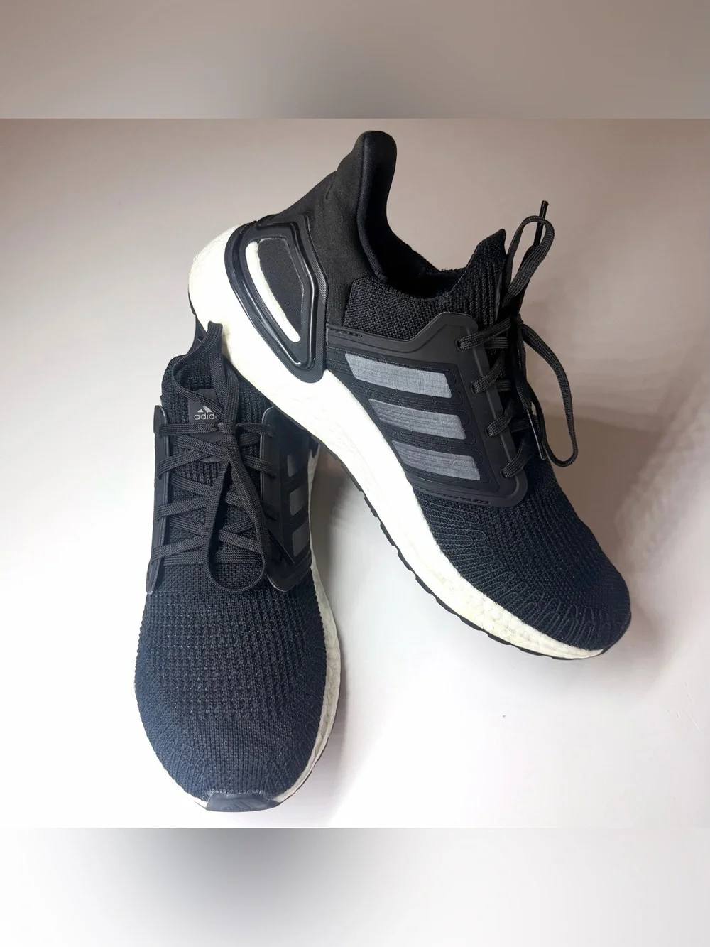 Adidas Women’s Ultraboost 20 Boost Running Sneakers White Black Size- 10.5